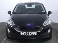 Usado Ford Fiesta Zetec 101 HP (74 kW) 2018 Preto Citadino