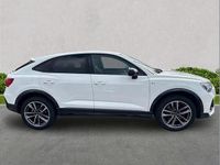 Begagnad Audi Q3 Black Edition 187 HK (137 kW) 2023 Vit SUV