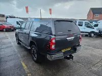 Used Vauxhall Vivaro 145 HP (106 kW) 2022 White MPV