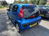 Used Peugeot 107 Sportium 68 HP (50 kW) 2011 Blue Hatchback