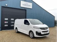 Used Vauxhall Vivaro 100 HP (73 kW) 2023 White MPV