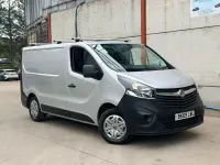 Used Vauxhall Vivaro S 95 HP (69 kW) 2019 Silver MPV