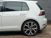 Used VW Golf VII GTD 184 HP (135 kW) 2017 White Hatchback