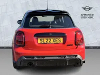 Used Mini Cooper Hatch 134 HP (98 kW) 2022 Red Hatchback