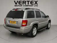 Used Jeep Grand Cherokee Limited 265 HP (194 kW) 2001 Silver SUV