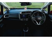 Used Honda Jazz SE 102 HP (75 kW) 2019 Red Hatchback