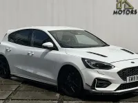 Used Ford Focus ST 280 HP (205 kW) 2019 White Hatchback