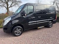 Begagnad Renault Master 2013 Svart Kombi