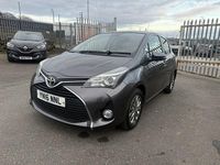 Begagnad Toyota Yaris 98 HK (72 kW) 2016 Grå Halvkombi