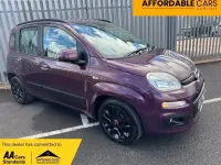 Używany Fiat Panda Lounge 69 KM (50 kW) 2013 Purpurowy Hatchback