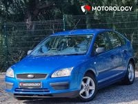 Begagnad Ford Focus 99 HK (72 kW) 2006 Blå Halvkombi