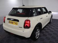 Used Mini Cooper Hatch 136 HP (100 kW) 2018 White Hatchback