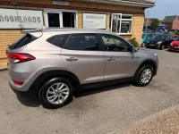 Used Hyundai Tucson SE 116 HP (85 kW) 2016 Beige SUV
