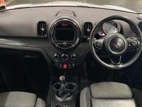 Used Mini Cooper Countryman 134 HP (98 kW) 2018 White SUV