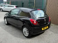 Używany Vauxhall Corsa 2011 Czarny Hatchback