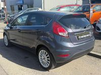 Used Ford Fiesta Titanium 105 HP (77 kW) 2013 Grey Hatchback