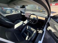 Used Tesla Model 3 Long Range AWD 366 kW (498 HP) 2020 White Sedan