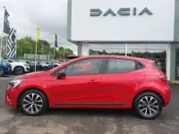 Used Renault Clio Evolution 90 HP (66 kW) 2023 Red Hatchback
