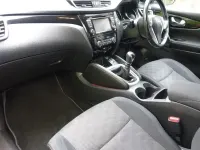 Used Nissan Qashqai N-Connecta 110 HP (80 kW) 2016 Red SUV