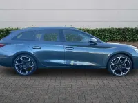 Used Cupra Leon 150 HP (110 kW) 2025 Magnetic tech grey Estate