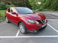 Used Nissan Qashqai Acenta Premium 2014 Red SUV