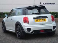 Begagnad Mini Cooper Hatch 136 HK (100 kW) 2020 Silver Halvkombi