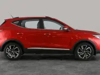 Used MG ZS Exclusive 111 HP (81 kW) 2022 Red SUV