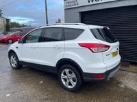 Used Ford Kuga Zetec 150 HP (110 kW) 2016 White SUV