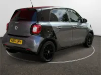 Used Smart ForFour Premium 71 HP (52 kW) 2017 Black Hatchback