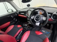 Begagnad Mini Cooper S Hatch 2008 Röd Halvkombi