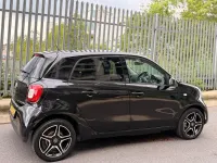 Used Smart ForFour Electric Drive Premium 22 kW (30 HP) 2021 Black Hatchback
