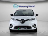 Used Renault Zoe Iconic 100 kW (136 HP) 2022 White Hatchback