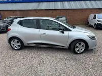 Gebraucht Renault Clio IV Dynamique 75 PS (55 kW) 2014 Silber Kleinwagen