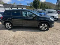 Second-hand Nissan Qashqai +2 Acenta 117 CP (86 kW) 2012 Negru SUV