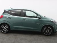 Used Hyundai i10 Premium 63 HP (46 kW) 2025 Green Hatchback