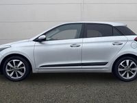 Używany Hyundai i20 Premium 101 KM (74 kW) 2015 Srebrny Hatchback