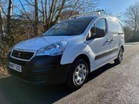 Used Peugeot Partner 2017 White MPV