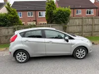 Used Ford Fiesta Zetec 96 HP (70 kW) 2011 Silver Hatchback