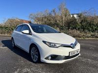 Used Toyota Auris Hybrid 2016 White Hatchback