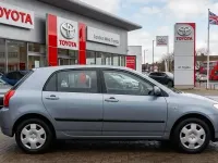 Used Toyota Corolla T2 97 HP (71 kW) 2003 Grey Hatchback
