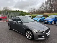 Używany Jaguar XE R-Sport 180 KM (132 kW) 2017 Szary Sedan/Limuzyna