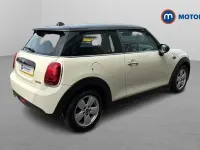 Used Mini Cooper Classic 136 HP (100 kW) 2021 Hatchback