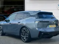 Usado BMW iX M Sport 295 kW (402 HP) 2025 Cinzento SUV
