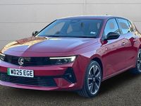 Usado Vauxhall Astra Design Edition 114 kW (156 CV) 2025 Rojo Utilitario