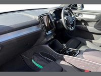 Used Volvo XC40 Ultra 161 HP (118 kW) 2025 Grey SUV