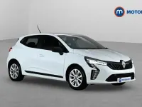 Used Renault Clio Evolution 90 HP (66 kW) 2024 White Hatchback
