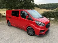 Used Ford Transit Custom Limited 170 HP (125 kW) 2022 Red Van