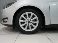 Used Ford Focus Titanium 150 HP (110 kW) 2015 Silver Hatchback