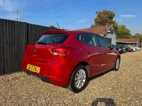 Usado Seat Ibiza SE 2023 Vermelho Citadino