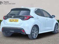 Used Toyota Yaris Hybrid 116 HP (85 kW) 2024 Platinum white pearl